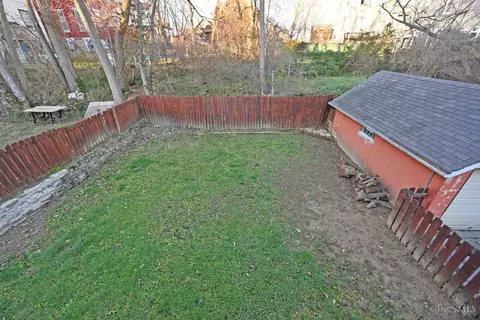 3210 Eighth St, Cincinnati, OH 45205 photo 41