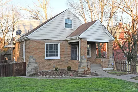 3210 Eighth St, Cincinnati, OH 45205 photo 2