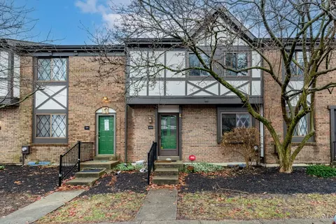 509 Halifax Cir, Cincinnati, OH 45244