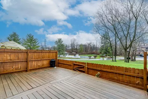 509 Halifax Cir, Cincinnati, OH 45244 photo 23