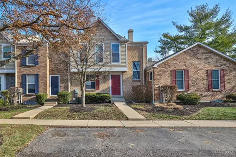 2054 Stratford Ct, Loveland, OH 45140
