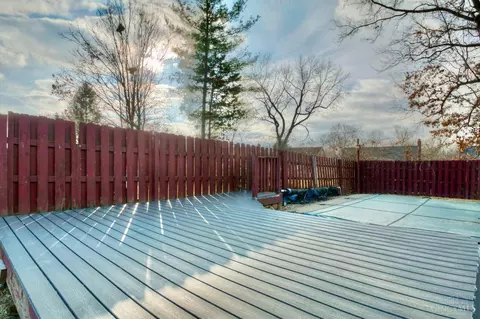 Exterior - 3083 Neisel Ave, Cincinnati, OH 45248 photo 3 of 7