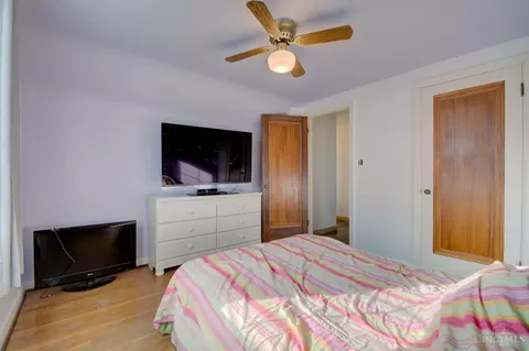 Bedroom - 3083 Neisel Ave, Cincinnati, OH 45248 photo 2 of 4