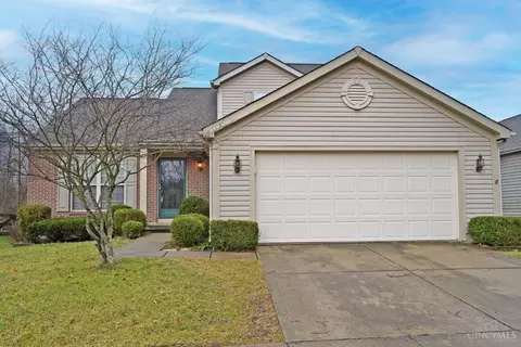 186 Heffron Cir, Hamilton Township, OH 45039