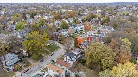 View/Area - 552 Considine Ave, Cincinnati, OH 45205 photo 9 of 14