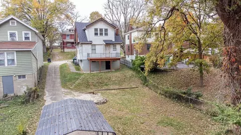 Exterior - 552 Considine Ave, Cincinnati, OH 45205 photo 5 of 11