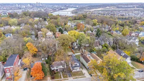 View/Area - 552 Considine Ave, Cincinnati, OH 45205 photo 12 of 14