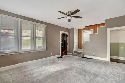 Living - 552 Considine Ave, Cincinnati, OH 45205 photo 3 of 6