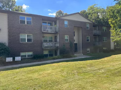 715 Chestnut St, Oxford, OH 45056