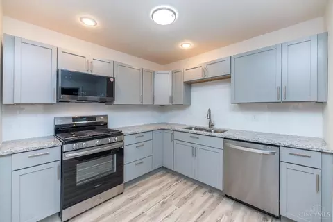 2595 Cornwall Dr, Cincinnati, OH 45231 photo 11