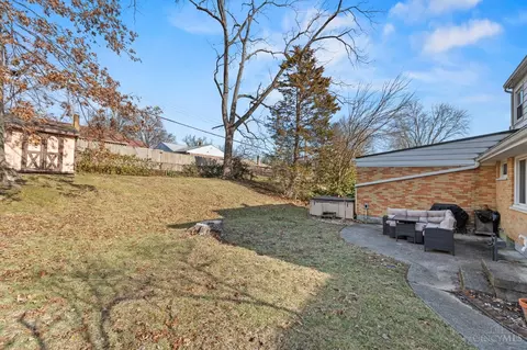Exterior - 405 Ingram Rd, Greenhills, OH 45218 photo 4 of 4