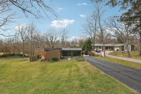8253 Daleview Rd, Colerain Twp, OH 45247