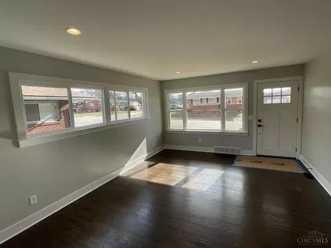 3986 Trebor Dr, Cincinnati, OH 45236 photo 7
