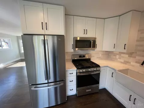 3986 Trebor Dr, Cincinnati, OH 45236 photo 4