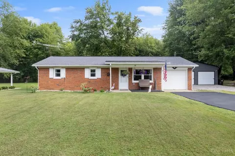 96 Dell Acres Dr, Georgetown, OH 45121