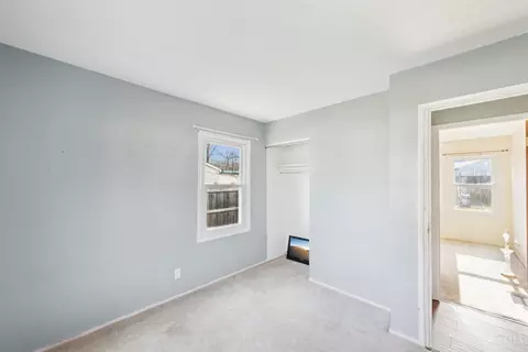 Bedroom - 583 Beech Ct, Cincinnati, OH 45245 photo 8 of 12