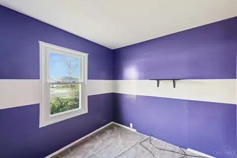Bedroom - 583 Beech Ct, Cincinnati, OH 45245 photo 7 of 12