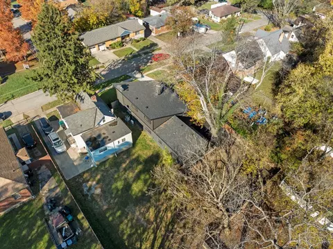 View/Area - 6142 Hedge Ave, Cincinnati, OH 45213 photo 3 of 4