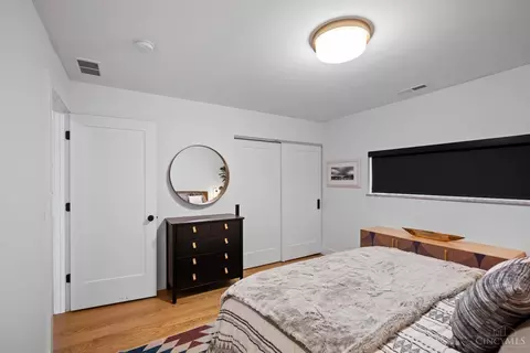 Bedroom - 6142 Hedge Ave, Cincinnati, OH 45213 photo 3 of 5