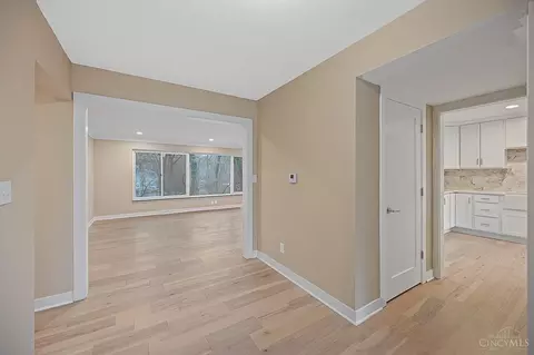 2581 Section Rd, Amberley, OH 45237 photo 8