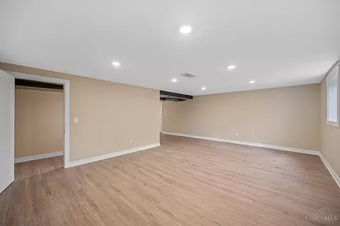 2581 Section Rd, Amberley, OH 45237 photo 38