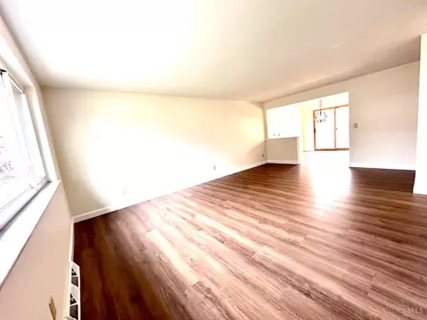 520 Gregory Dr, Batavia, OH 45103 photo 2