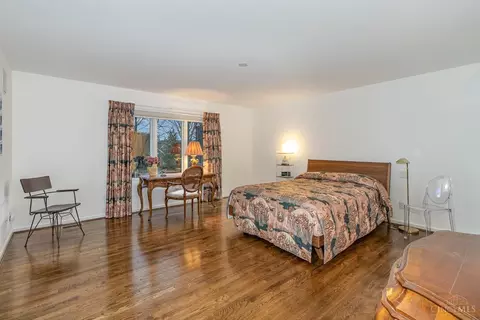 Bedroom - 3632 Mohler Rd, Blue Ash, OH 45241 photo 1 of 8