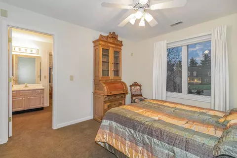 Bedroom - 3632 Mohler Rd, Blue Ash, OH 45241 photo 4 of 8