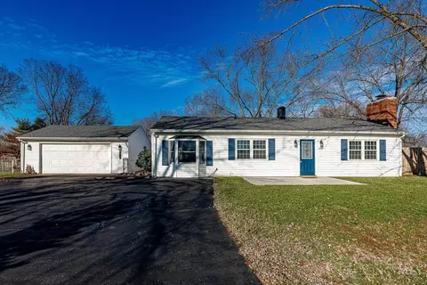 950 Carolyn Ct, Carlisle, OH 45005
