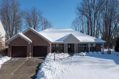 4272 Babson Park Pl, Batavia, OH 45103