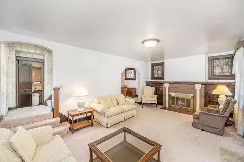 3724 Carson Ave, Cheviot, OH 45211 photo 2