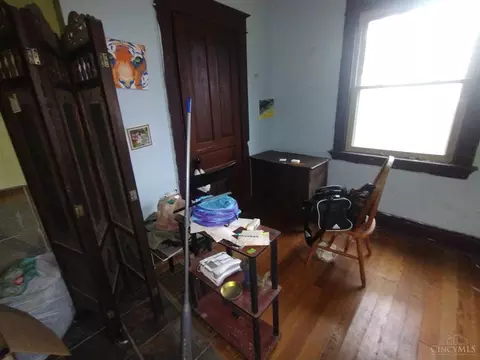 2564 Linden St, Cincinnati, OH 45225 photo 6