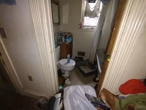 2564 Linden St, Cincinnati, OH 45225 photo 14