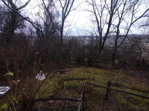 2564 Linden St, Cincinnati, OH 45225 photo 18