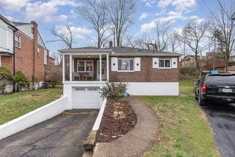 549 Woodside Hts, Saint Bernard, OH 45217