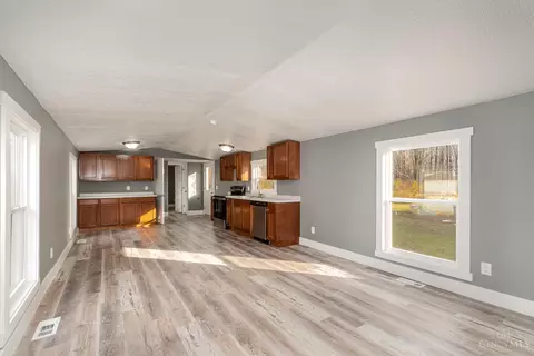 407 Blair Ave, Georgetown, OH 45121 photo 6