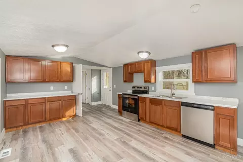 407 Blair Ave, Georgetown, OH 45121 photo 8