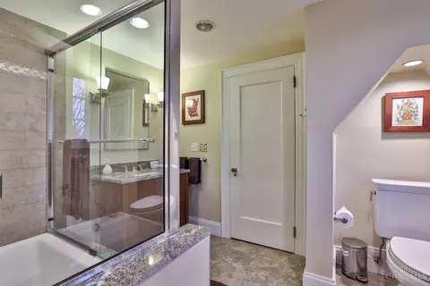 Bath - 1221 Edwards Rd, Cincinnati, OH 45208 photo 5 of 8