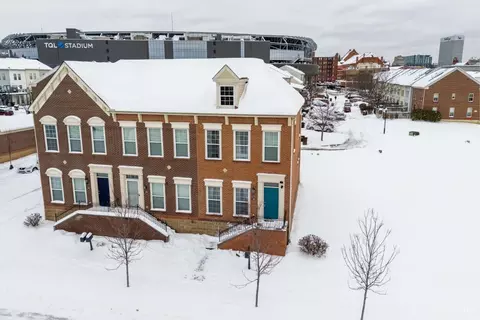 1420 Laurel Park Dr, Cincinnati, OH 45214