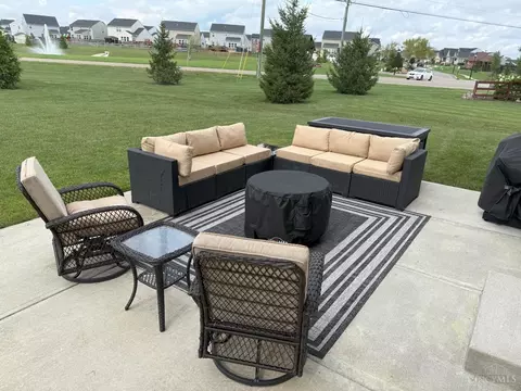 Exterior - 1233 Michael Dr, Harrison, OH 45030 photo 2 of 11
