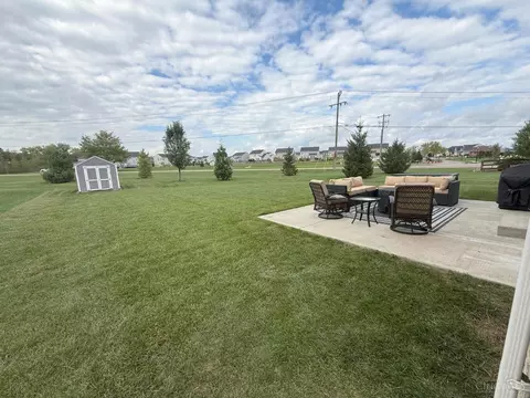 Exterior - 1233 Michael Dr, Harrison, OH 45030 photo 7 of 11