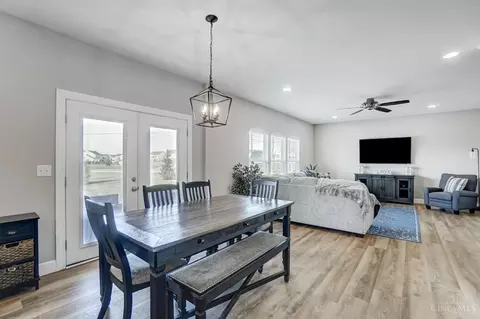 Dining - 1233 Michael Dr, Harrison, OH 45030 photo 2 of 2