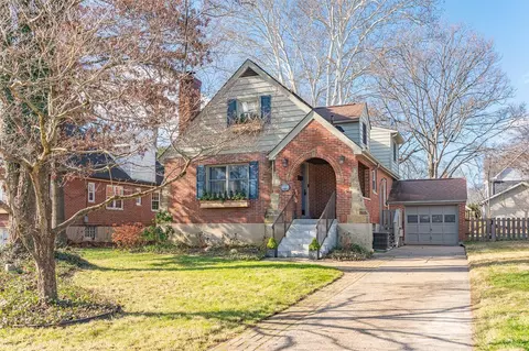 3715 Pocahontas Ave, Mariemont, OH 45227