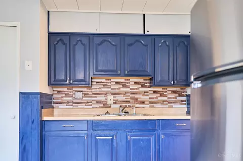 8820 Neptune Dr, Cincinnati, OH 45231 photo 7