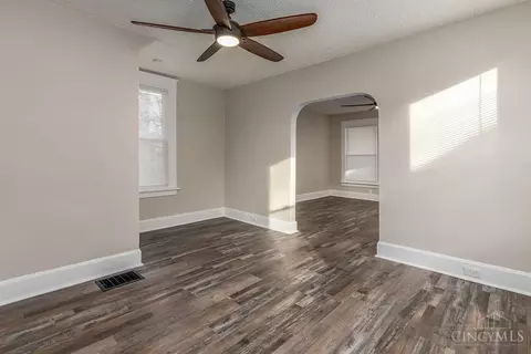 Living - 1657 Dewey Ave, Cincinnati, OH 45205 photo 5 of 5