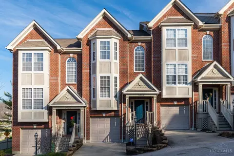 5304 Reserve Cir, Cincinnati, OH 45230