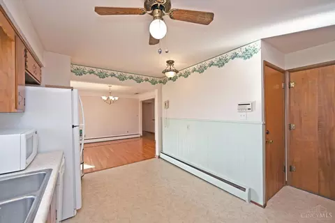 Kitchen - 8024 Merrymaker Ln, Cincinnati, OH 45236 photo 4 of 4