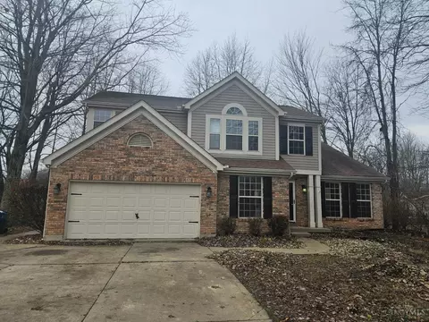 1331 Inlet Ct, Amelia, OH 45102