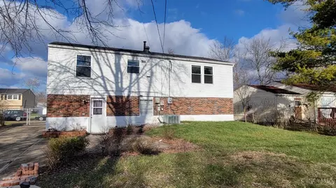 Exterior - 527 Bessinger Dr, Forest Park, OH 45240 photo 2 of 2
