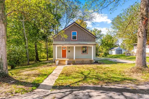 217 West St, Bethel, OH 45106